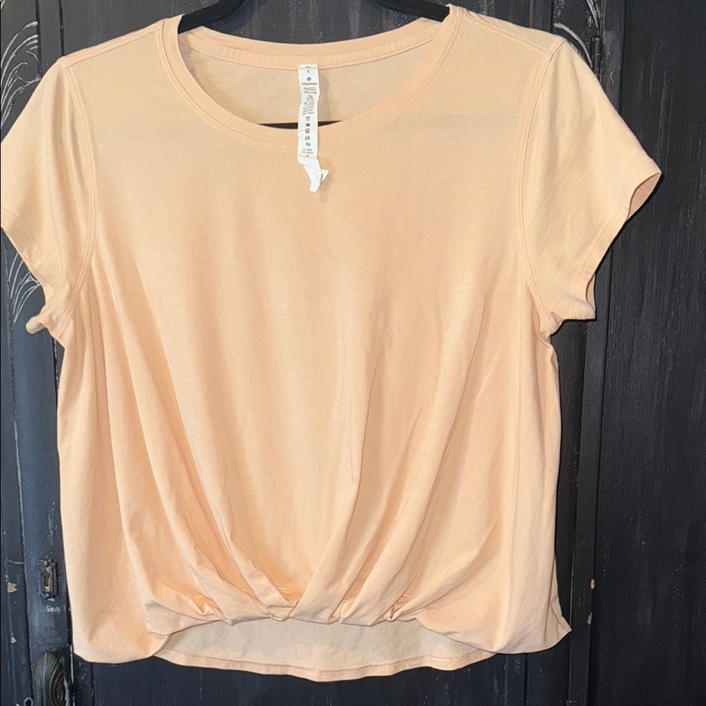 lululemon athletica Peach Short Sleeve Tee